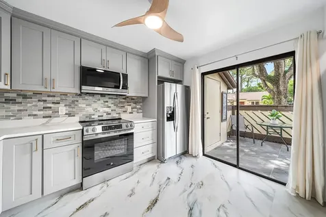 33 Copper Pod Court Royal Palm Beach FL 33411