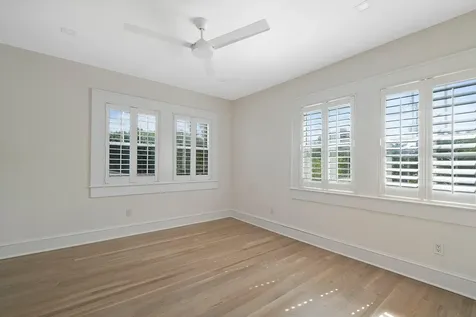 224 10th Street West Palm Beach FL 33401