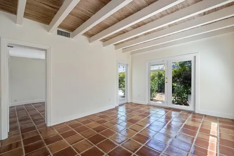 224 10th Street West Palm Beach FL 33401