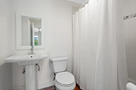 224 10th Street West Palm Beach FL 33401