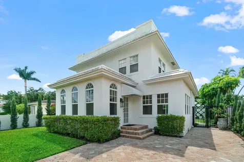224 10th Street West Palm Beach FL 33401
