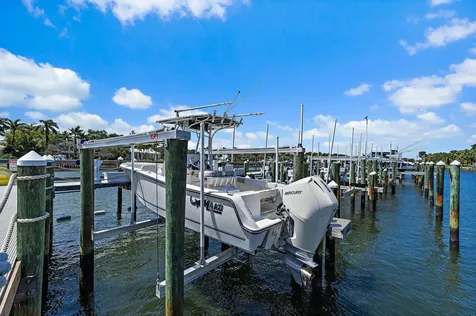 411 Bay Colony Drive Juno Beach FL 33408