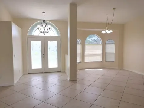 135 Sw Majestic Terrace Port Saint Lucie FL 34984