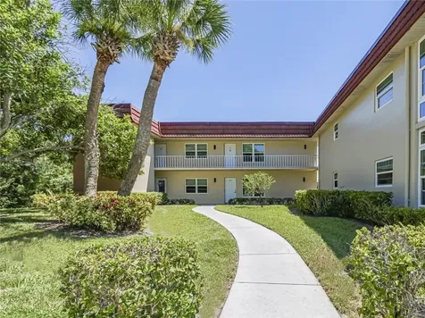 111 Spring Lake Court Vero Beach FL 32962