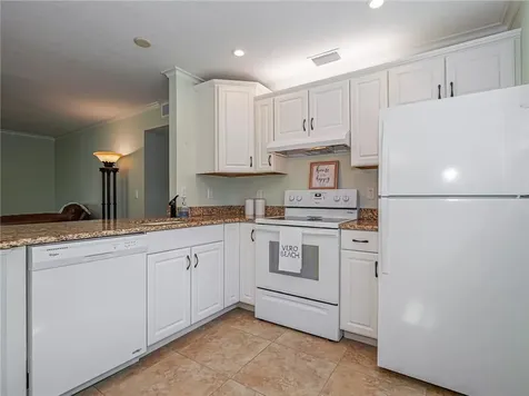 111 Spring Lake Court Vero Beach FL 32962