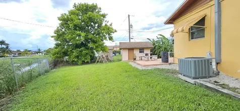 632 Sw 13th Street Belle Glade FL 33430