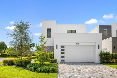 698 Jeffery Street Boca Raton FL 33487