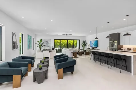 698 Jeffery Street Boca Raton FL 33487