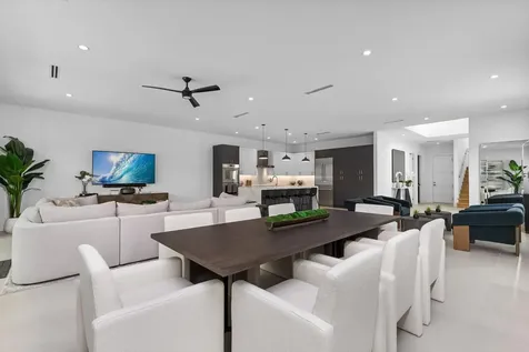 698 Jeffery Street Boca Raton FL 33487