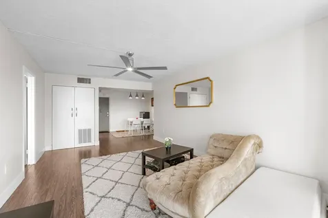 7000 Nw 17th Street Plantation FL 33313