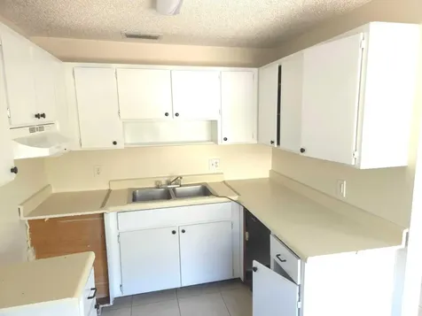 1740 2nd Avenue Lake Worth Beach FL 33460