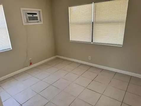 5707 Briarwood Street Mangonia Park FL 33407