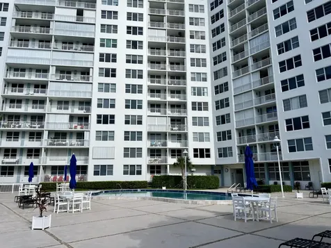201 N Ocean Boulevard Pompano Beach FL 33062