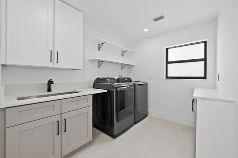 391 W Riverside Drive Tequesta FL 33469