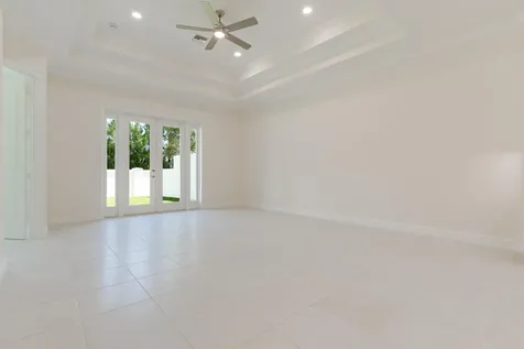 2005 Bridgepointe Circle Vero Beach FL 32967