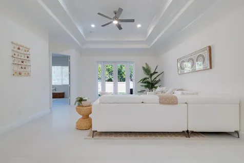 2005 Bridgepointe Circle Vero Beach FL 32967
