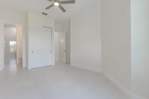 2005 Bridgepointe Circle Vero Beach FL 32967