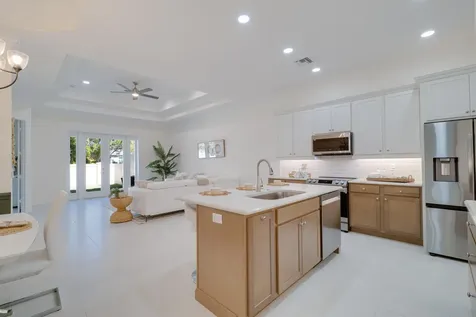 2005 Bridgepointe Circle Vero Beach FL 32967