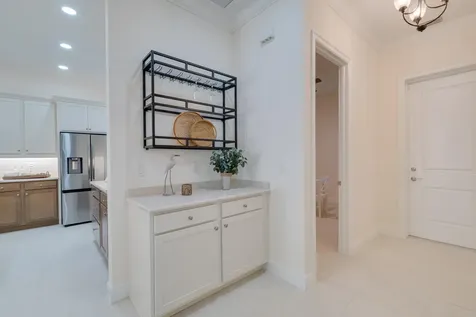 2005 Bridgepointe Circle Vero Beach FL 32967