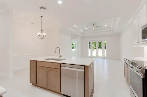 2005 Bridgepointe Circle Vero Beach FL 32967
