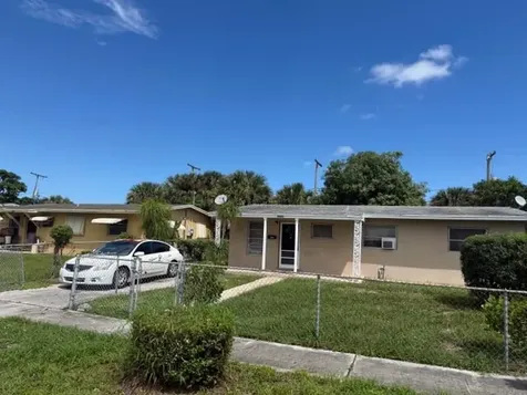 1441 8th Street West Palm Beach FL 33401