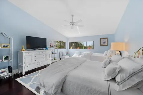 2443 Windsor Way Court Wellington FL 33414