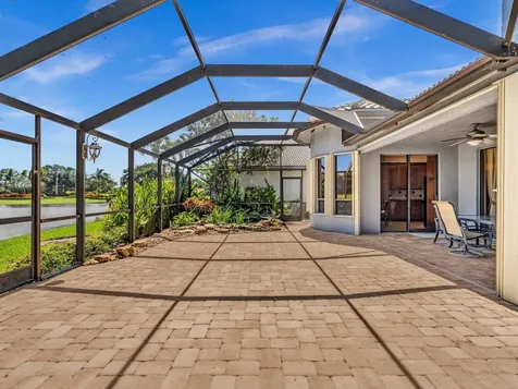 10122 Spyglass Way Boca Raton FL 33498