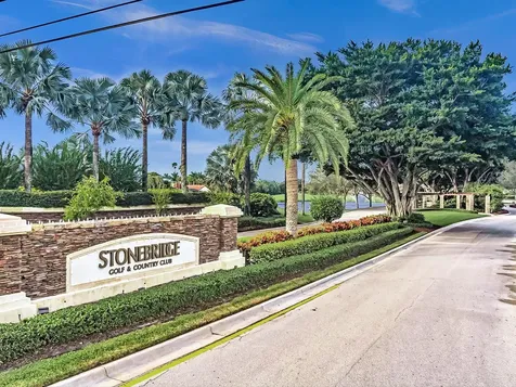 10122 Spyglass Way Boca Raton FL 33498