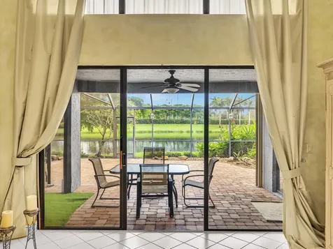 10122 Spyglass Way Boca Raton FL 33498
