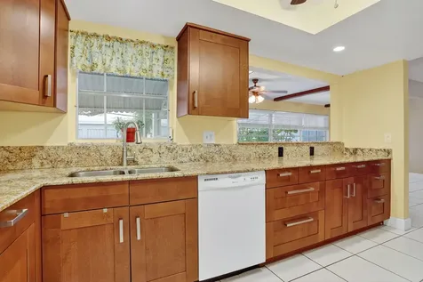 161 Nw 24th Court Pompano Beach FL 33064