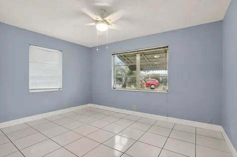 161 Nw 24th Court Pompano Beach FL 33064