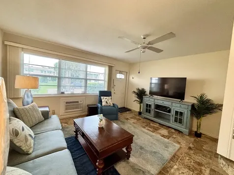 150 Easthampton G West Palm Beach FL 33417