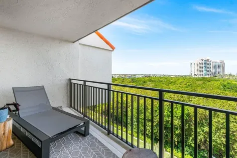 3908 S Ocean Boulevard Highland Beach FL 33487