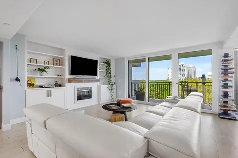 3908 S Ocean Boulevard Highland Beach FL 33487