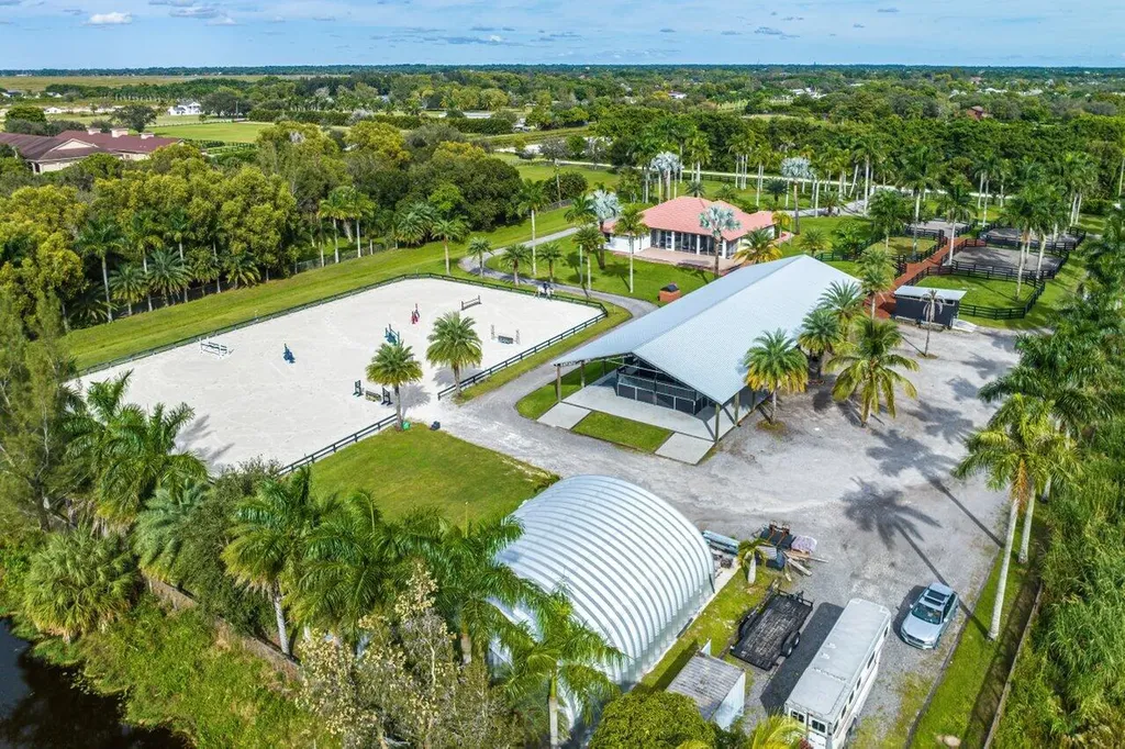 2587 Skipiks Way Wellington FL 33470