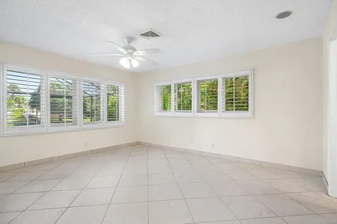 480 Nw 11th Avenue Boca Raton FL 33486