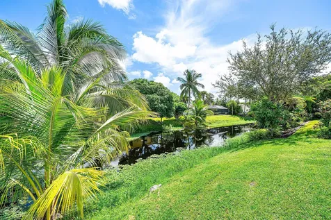 480 Nw 11th Avenue Boca Raton FL 33486