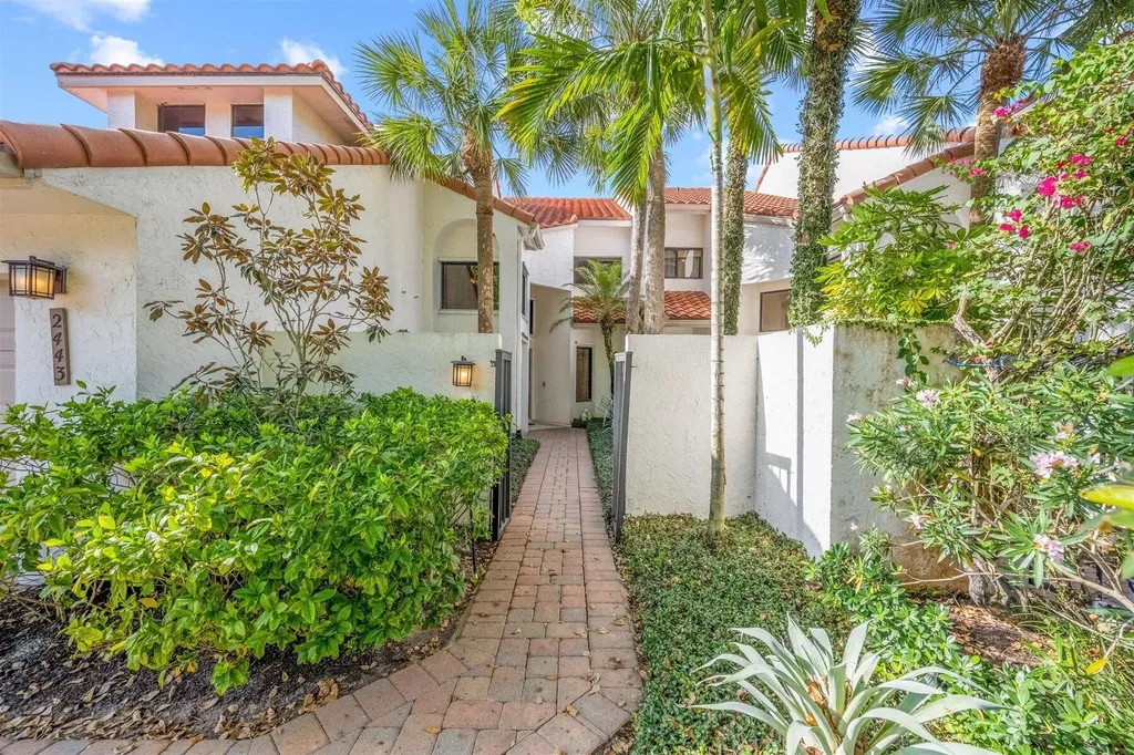 2443 Windsor Way Court Wellington FL 33414