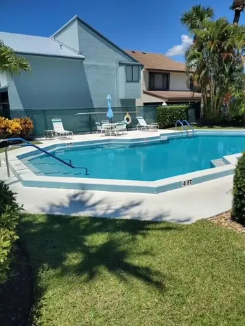 950 S Kanner Stuart FL 34994