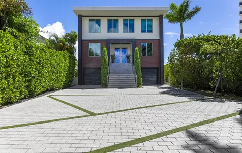 2814 N Flagler Drive West Palm Beach FL 33407