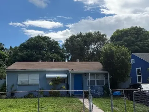 628 49th Street West Palm Beach FL 33407