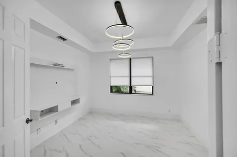 10404 Trianon Place Wellington FL 33449