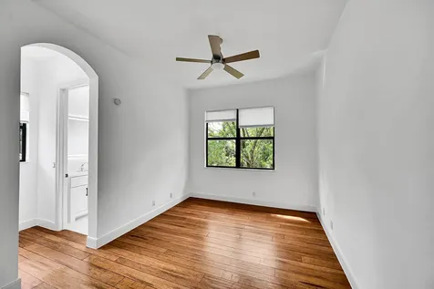 10404 Trianon Place Wellington FL 33449