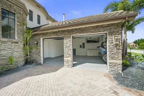 10404 Trianon Place Wellington FL 33449