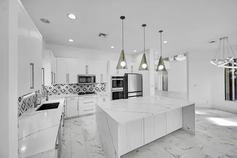 10404 Trianon Place Wellington FL 33449