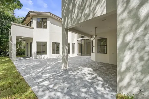 10404 Trianon Place Wellington FL 33449