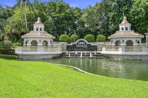10404 Trianon Place Wellington FL 33449