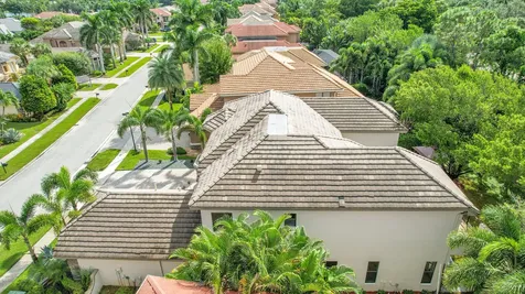 10404 Trianon Place Wellington FL 33449