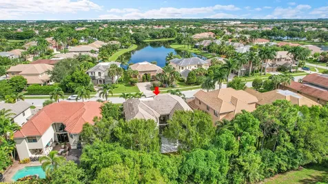 10404 Trianon Place Wellington FL 33449