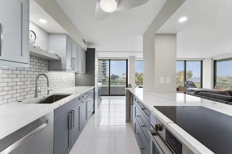 5510 N Ocean Drive Singer Island FL 33404
